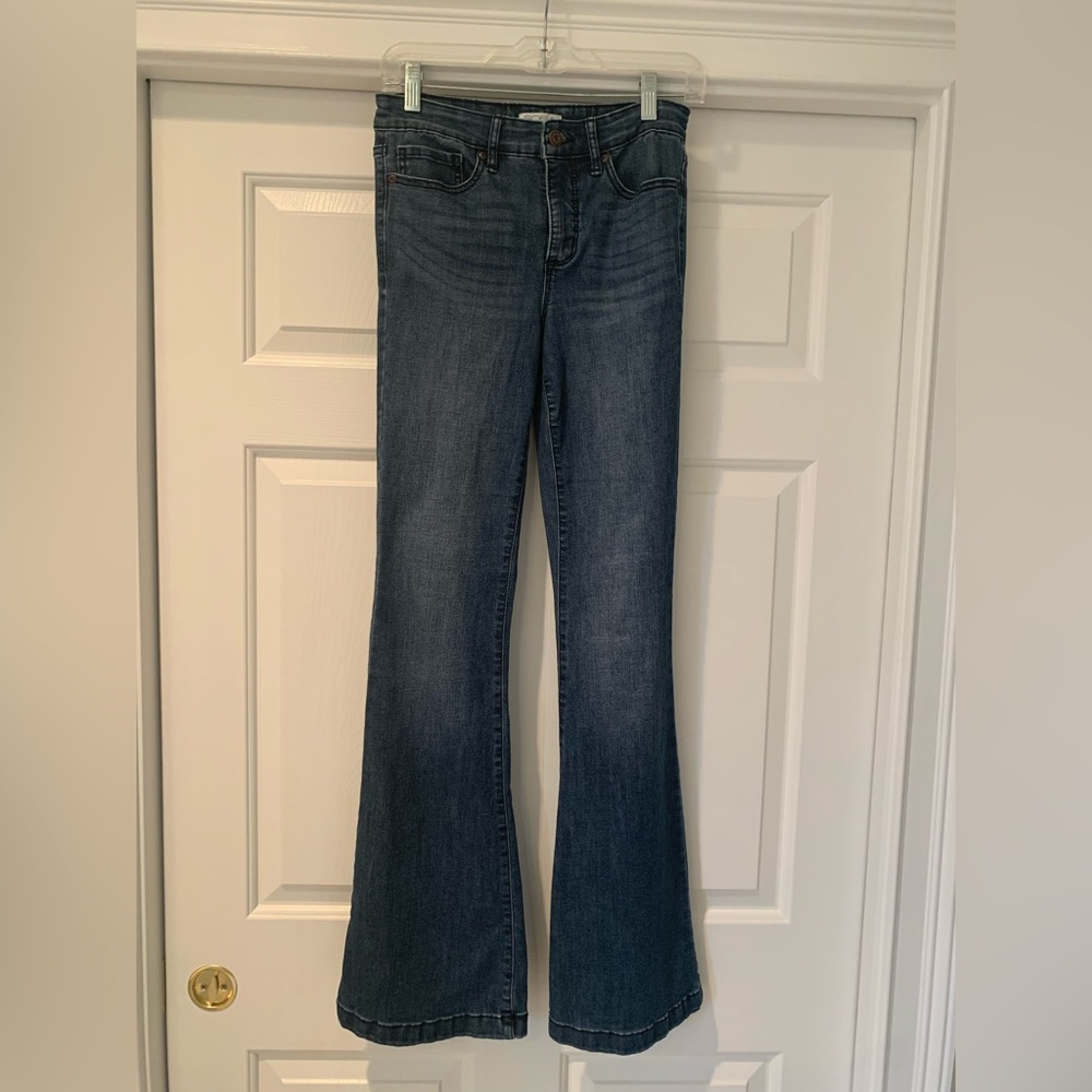 Sofia Vergara Melisa Flare Jeans Size 2